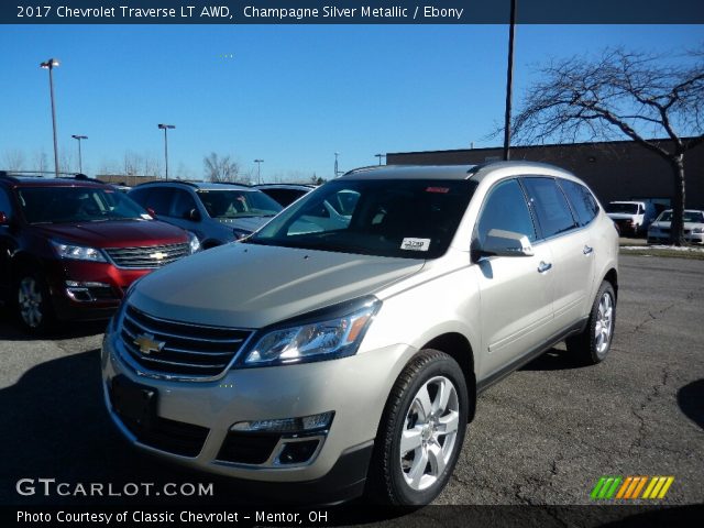 2017 Chevrolet Traverse LT AWD in Champagne Silver Metallic