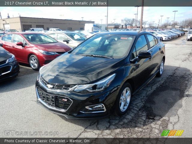 2017 Chevrolet Cruze LT in Mosaic Black Metallic