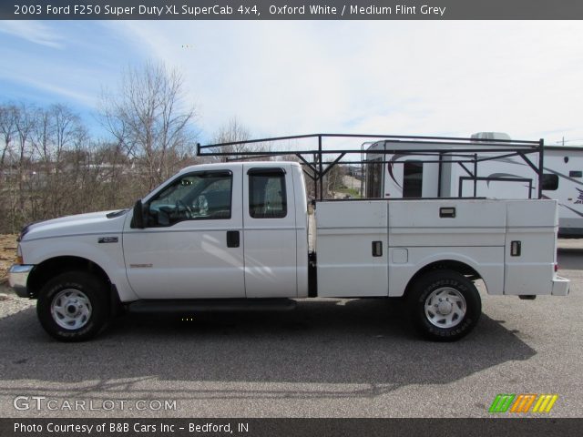 2003 Ford F250 Super Duty XL SuperCab 4x4 in Oxford White