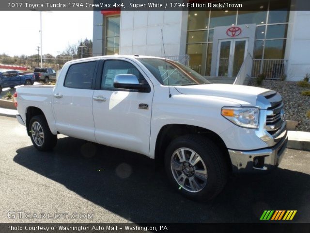 2017 Toyota Tundra 1794 CrewMax 4x4 in Super White