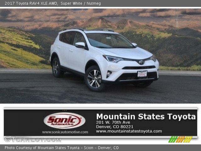 2017 Toyota RAV4 XLE AWD in Super White