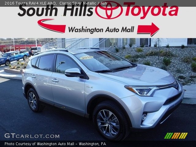 2016 Toyota RAV4 XLE AWD in Classic Silver Metallic