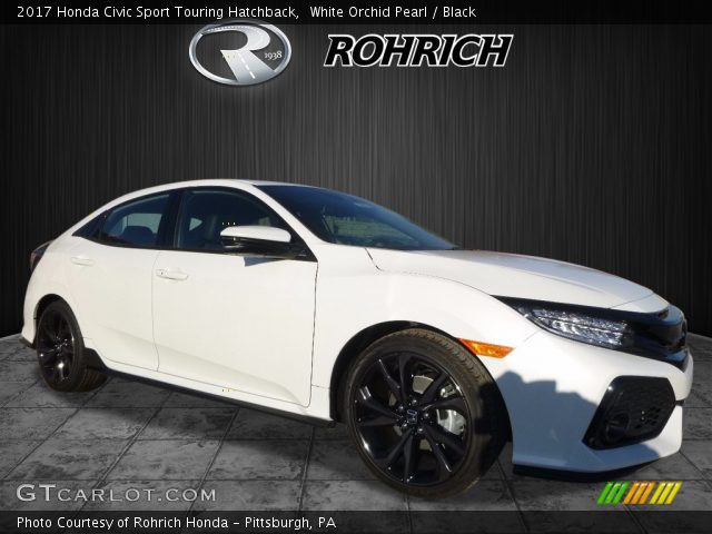 2017 Honda Civic Sport Touring Hatchback in White Orchid Pearl