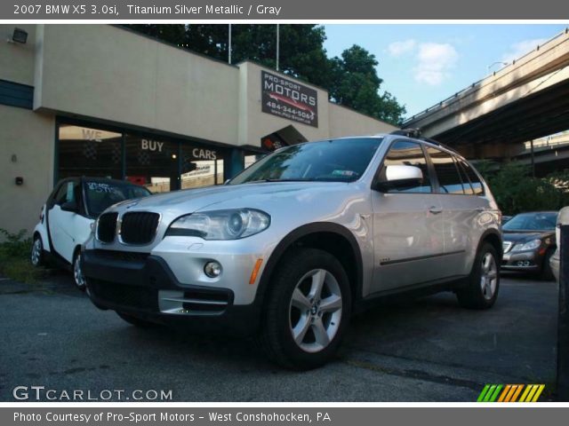 2007 BMW X5 3.0si in Titanium Silver Metallic