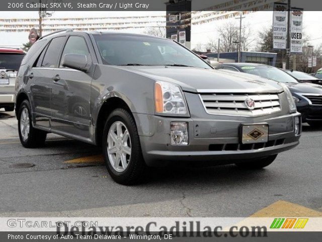 2006 Cadillac SRX V6 in Stealth Gray