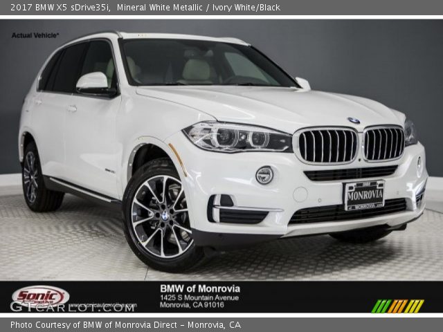 2017 BMW X5 sDrive35i in Mineral White Metallic