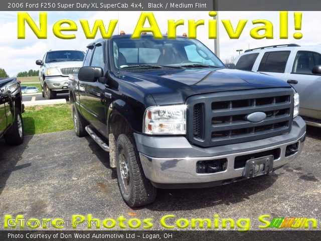 2006 Ford F250 Super Duty XL SuperCab 4x4 in Black