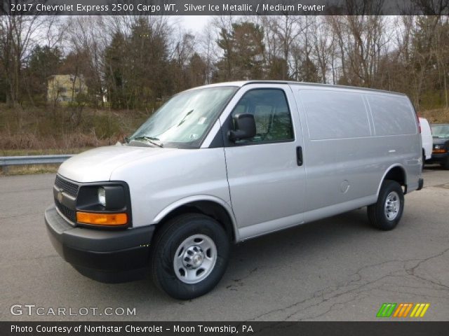 2017 Chevrolet Express 2500 Cargo WT in Silver Ice Metallic