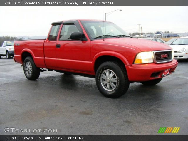 2003 GMC Sonoma SLS Extended Cab 4x4 in Fire Red