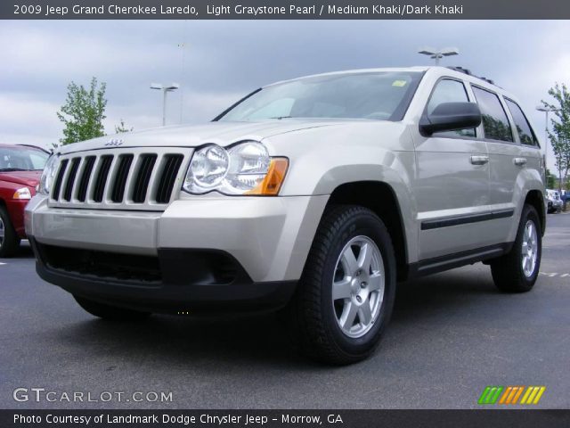 2009 Jeep Grand Cherokee Laredo in Light Graystone Pearl