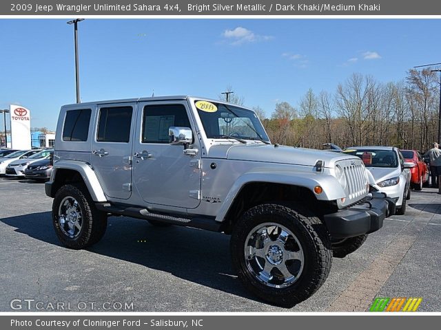 2009 Jeep Wrangler Unlimited Sahara 4x4 in Bright Silver Metallic