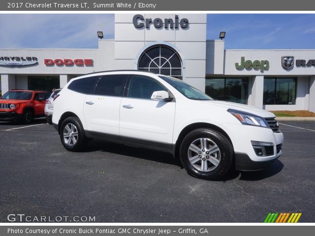 2017 Chevrolet Traverse LT in Summit White