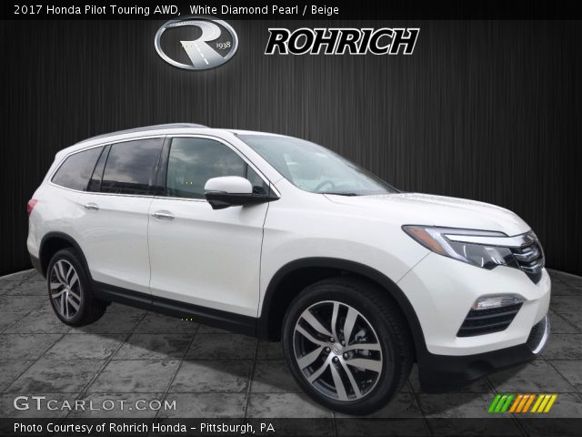 2017 Honda Pilot Touring AWD in White Diamond Pearl