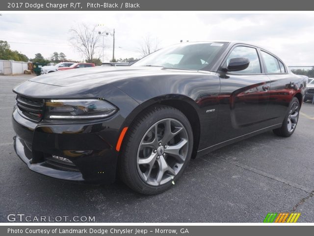 2017 Dodge Charger R/T in Pitch-Black