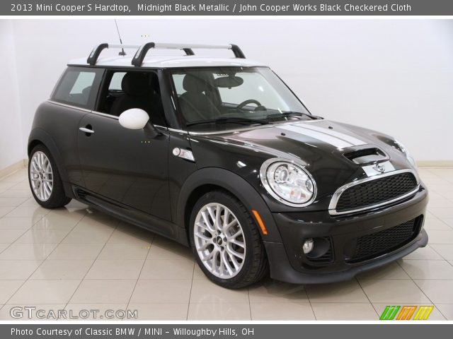 2013 Mini Cooper S Hardtop in Midnight Black Metallic