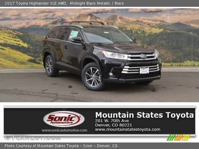 2017 Toyota Highlander XLE AWD in Midnight Black Metallic