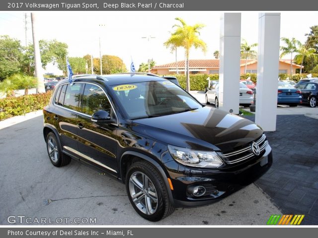 2017 Volkswagen Tiguan Sport in Deep Black Pearl