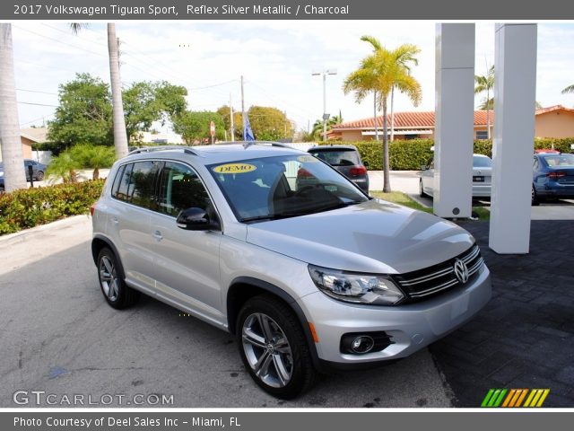 2017 Volkswagen Tiguan Sport in Reflex Silver Metallic