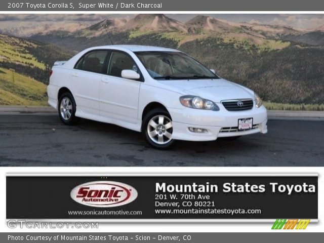 2007 Toyota Corolla S in Super White