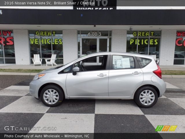 2016 Nissan Versa Note SV in Brilliant Silver