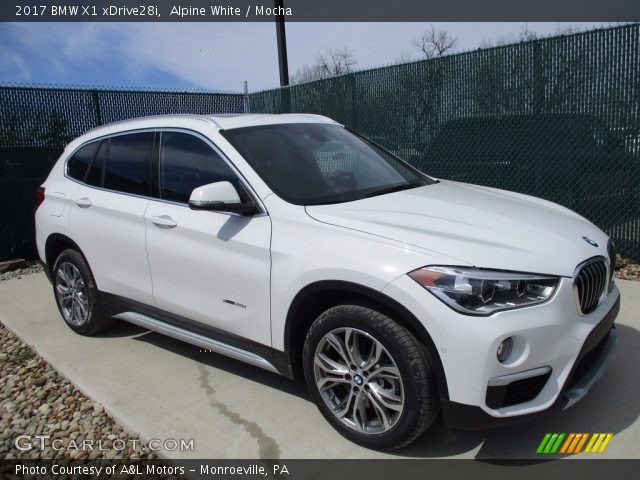 2017 BMW X1 xDrive28i in Alpine White