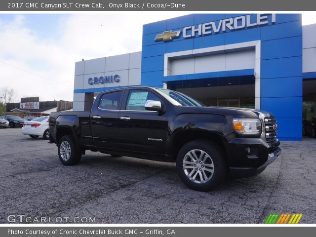 2017 GMC Canyon SLT Crew Cab in Onyx Black