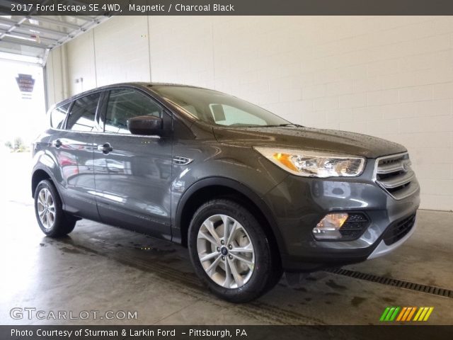 2017 Ford Escape SE 4WD in Magnetic