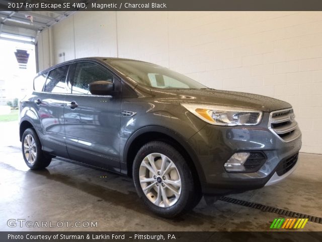 2017 Ford Escape SE 4WD in Magnetic
