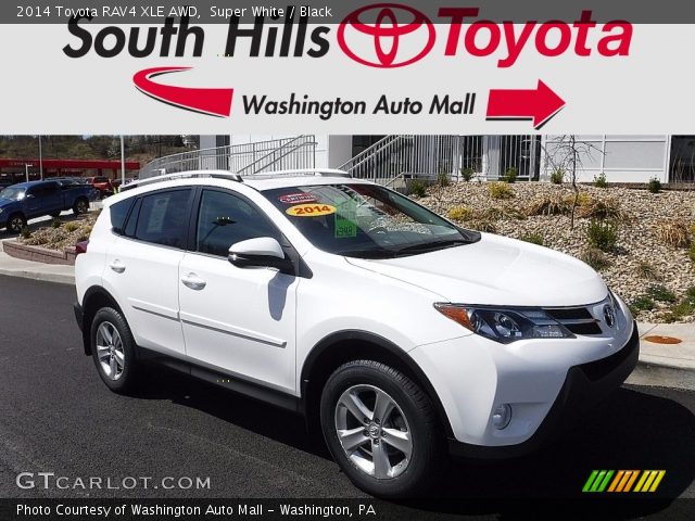 2014 Toyota RAV4 XLE AWD in Super White