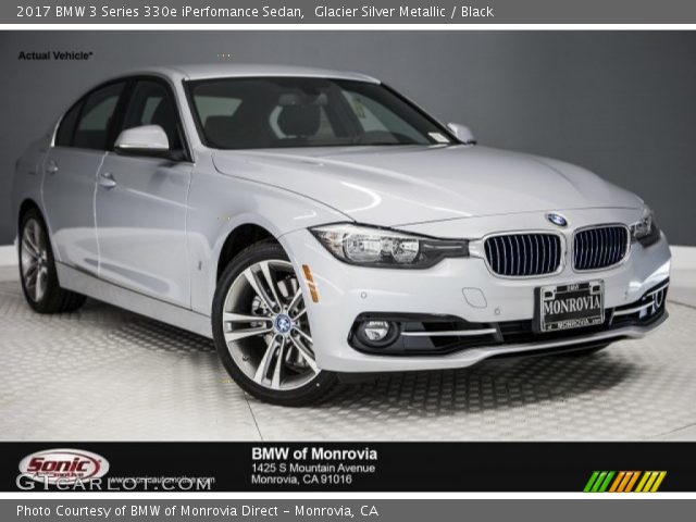 2017 BMW 3 Series 330e iPerfomance Sedan in Glacier Silver Metallic