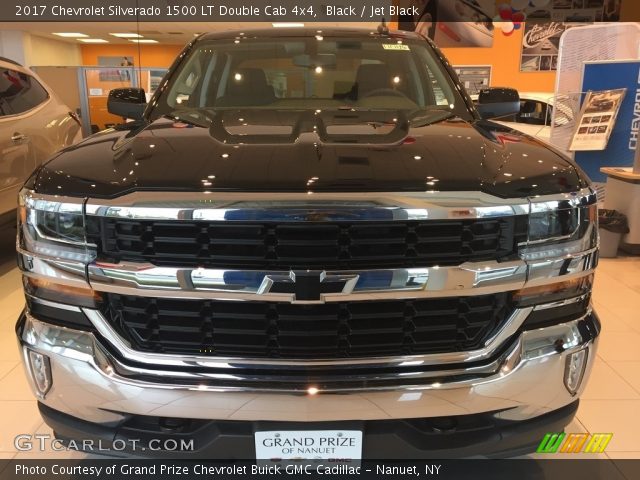 2017 Chevrolet Silverado 1500 LT Double Cab 4x4 in Black