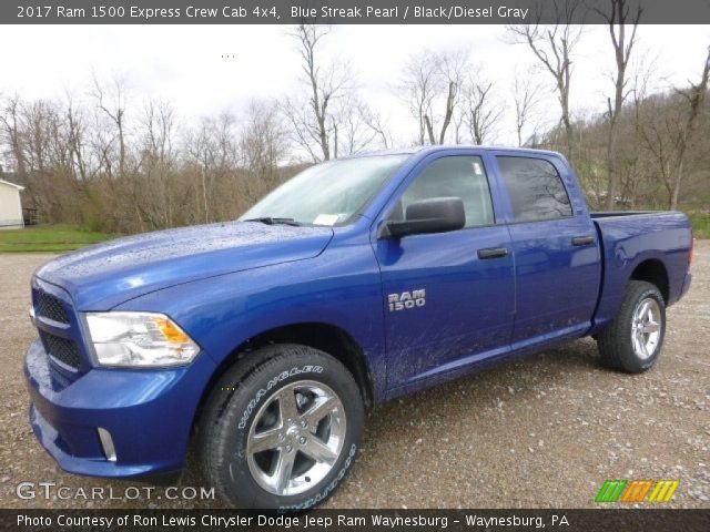 2017 Ram 1500 Express Crew Cab 4x4 in Blue Streak Pearl
