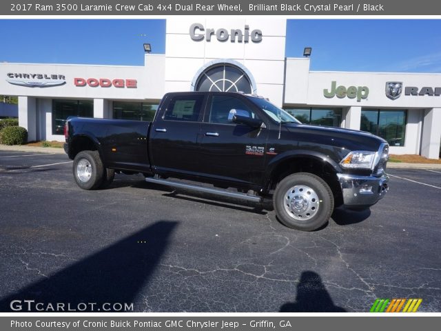 2017 Ram 3500 Laramie Crew Cab 4x4 Dual Rear Wheel in Brilliant Black Crystal Pearl