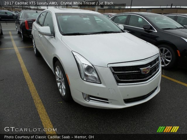 2017 Cadillac XTS Luxury AWD in Crystal White Tricoat