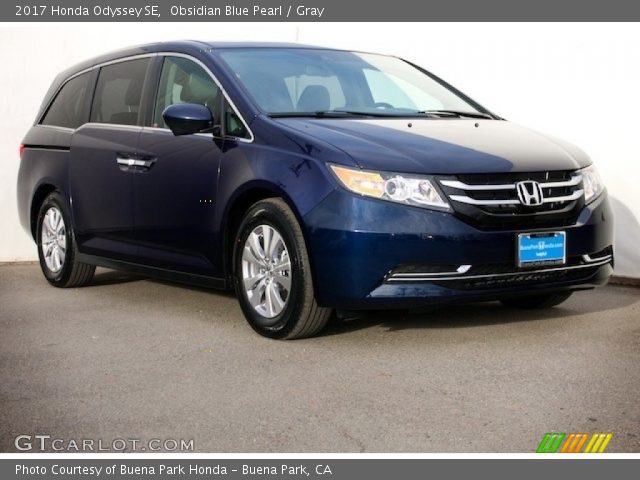 2017 Honda Odyssey SE in Obsidian Blue Pearl