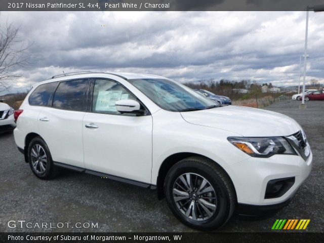 2017 Nissan Pathfinder SL 4x4 in Pearl White