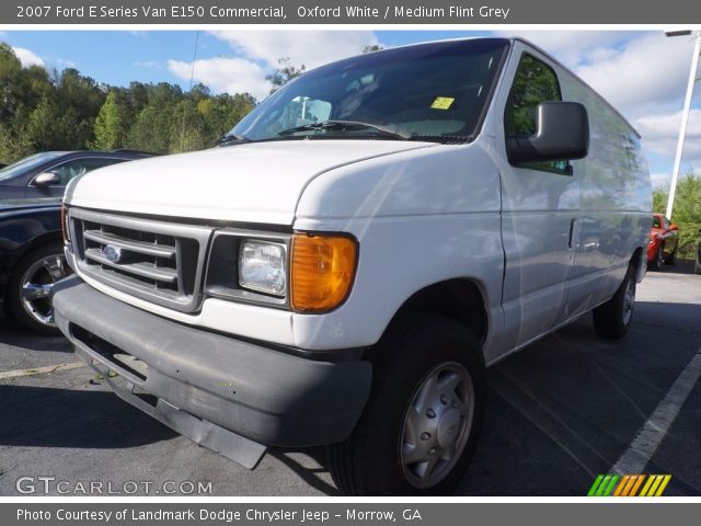 2007 Ford E Series Van E150 Commercial in Oxford White