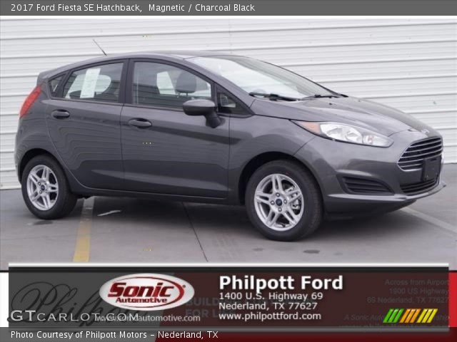 2017 Ford Fiesta SE Hatchback in Magnetic