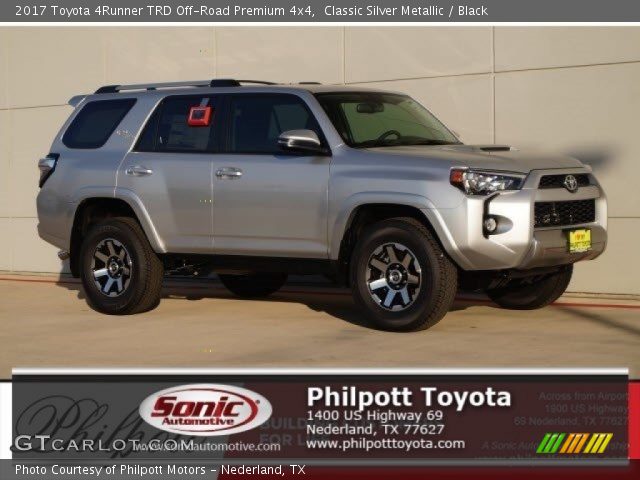 2017 Toyota 4Runner TRD Off-Road Premium 4x4 in Classic Silver Metallic