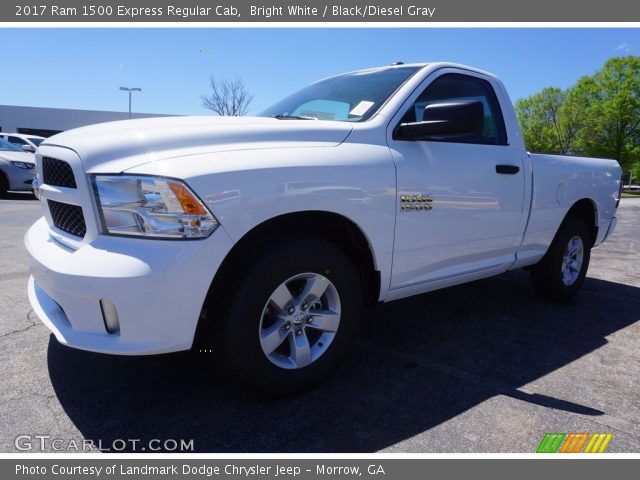 2017 Ram 1500 Express Regular Cab in Bright White