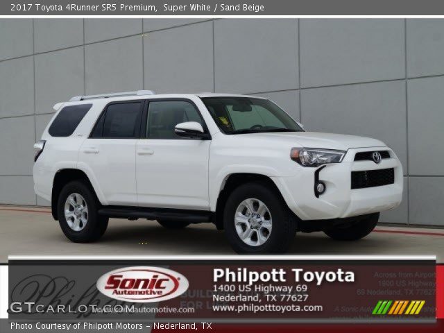 2017 Toyota 4Runner SR5 Premium in Super White
