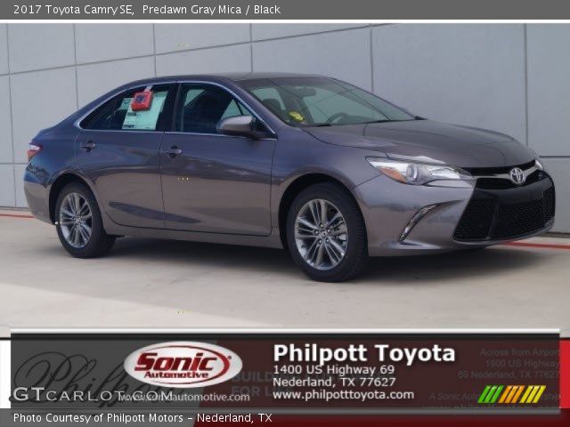 2017 Toyota Camry SE in Predawn Gray Mica