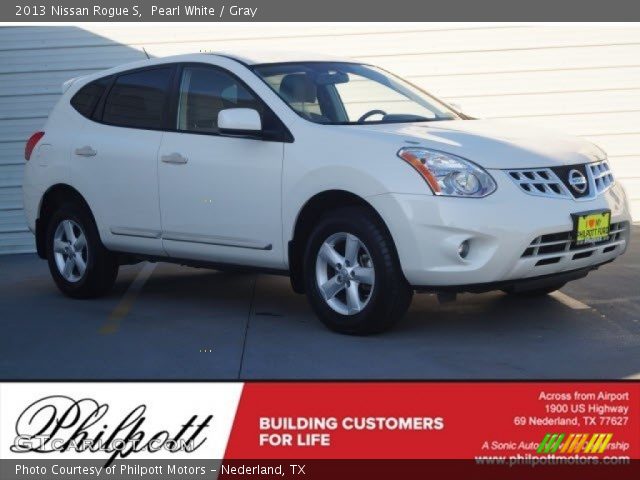 2013 Nissan Rogue S in Pearl White