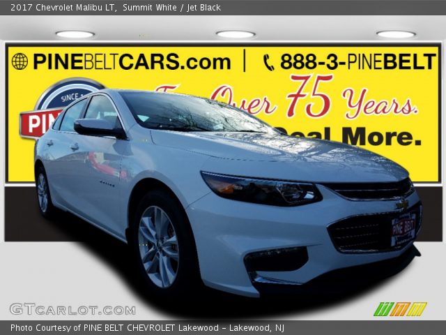 2017 Chevrolet Malibu LT in Summit White