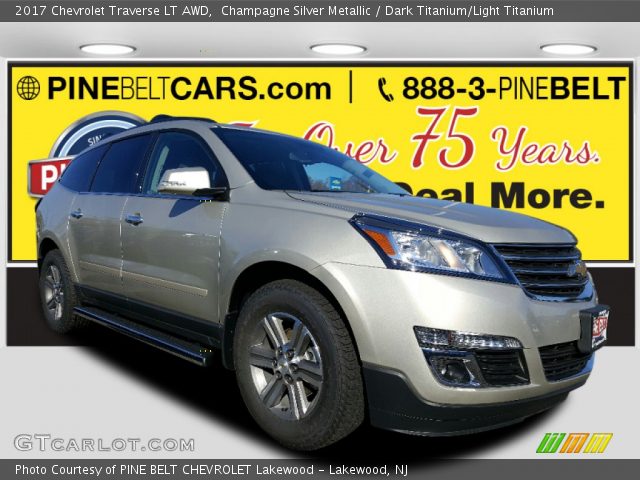 2017 Chevrolet Traverse LT AWD in Champagne Silver Metallic