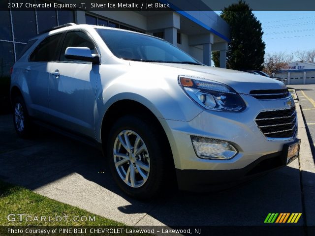 2017 Chevrolet Equinox LT in Silver Ice Metallic
