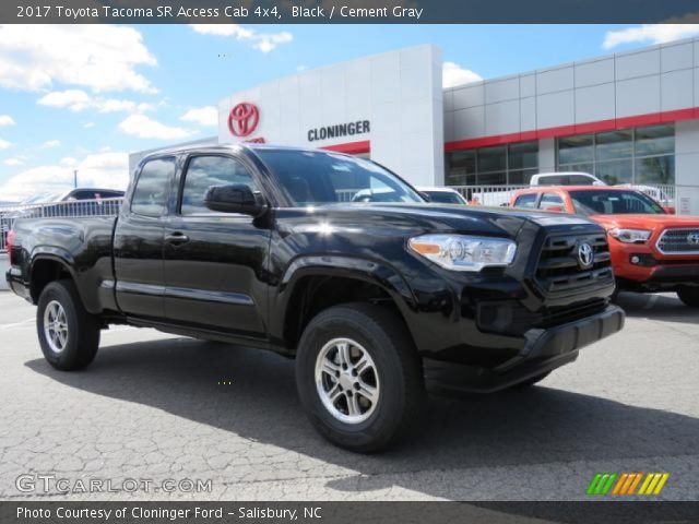 2017 Toyota Tacoma SR Access Cab 4x4 in Black