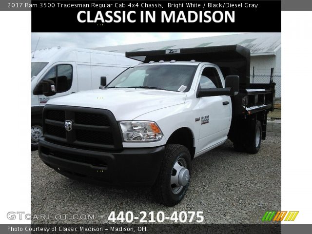 2017 Ram 3500 Tradesman Regular Cab 4x4 Chassis in Bright White