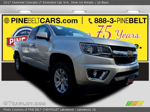 2017 Chevrolet Colorado LT Extended Cab 4x4 in Silver Ice Metallic