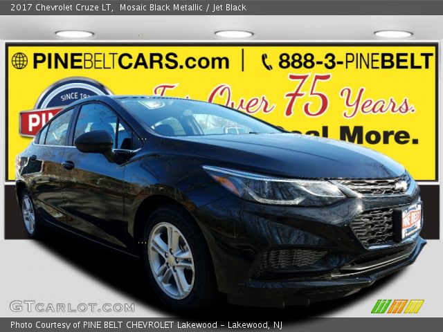 2017 Chevrolet Cruze LT in Mosaic Black Metallic